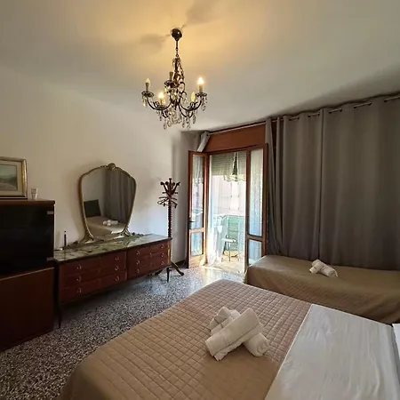 Δωμάτια σε οικογενειακή κατοικία Casa Serena *