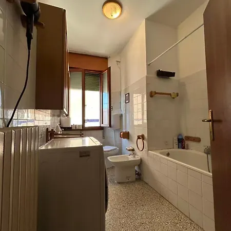 Casa Serena Δωμάτια σε οικογενειακή κατοικία Μέστρε