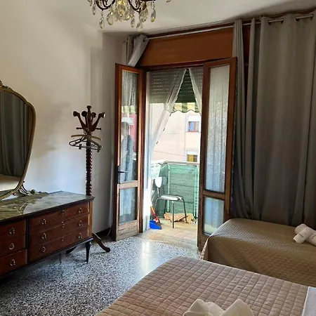 Δωμάτια σε οικογενειακή κατοικία Casa Serena *